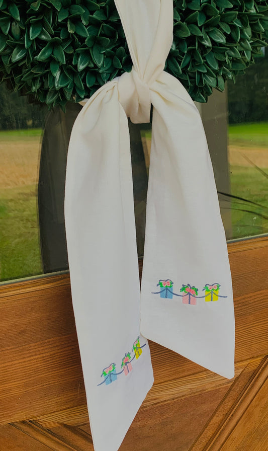 BIRTHDAYS GIFT WREATH SASH