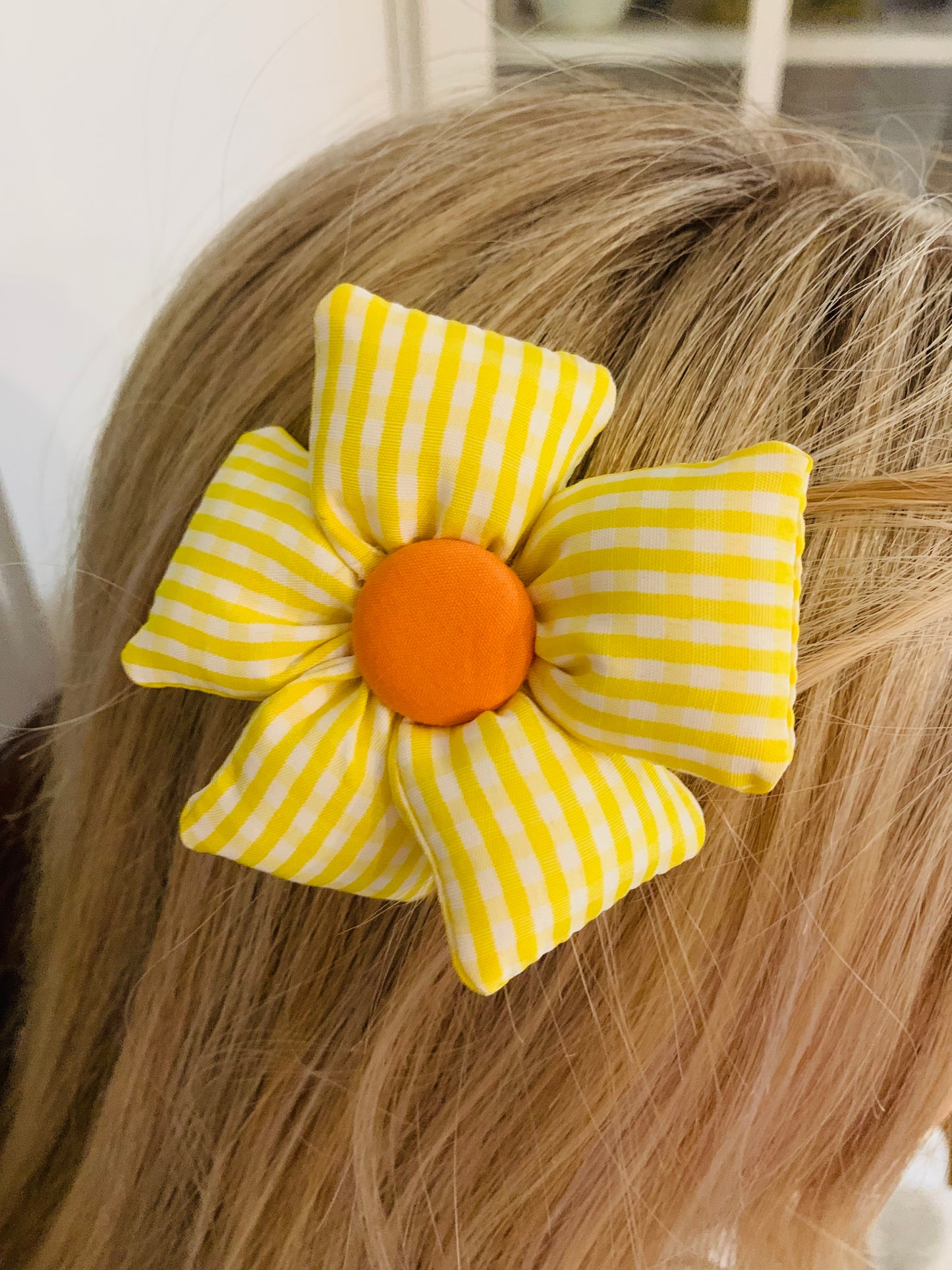 SPRING FLOWER HAIR CLIPS