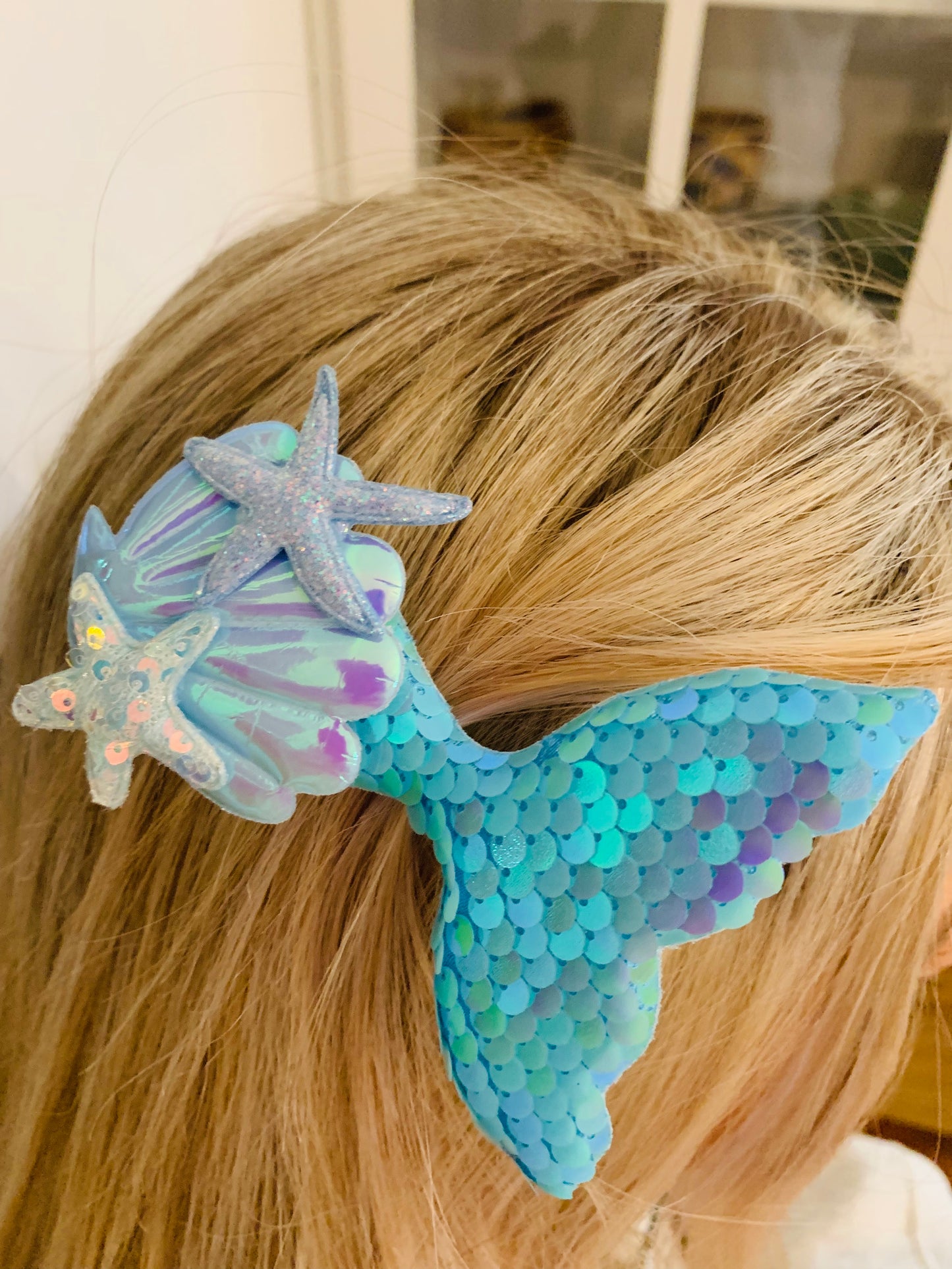 MERMAID SEQUIN HAIR CLIP