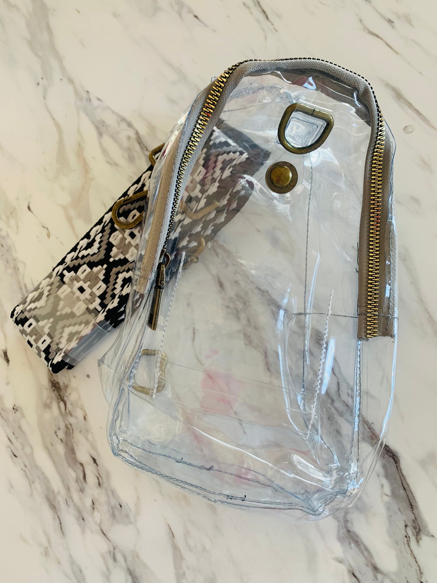 CLEAR SHOULDER BAG