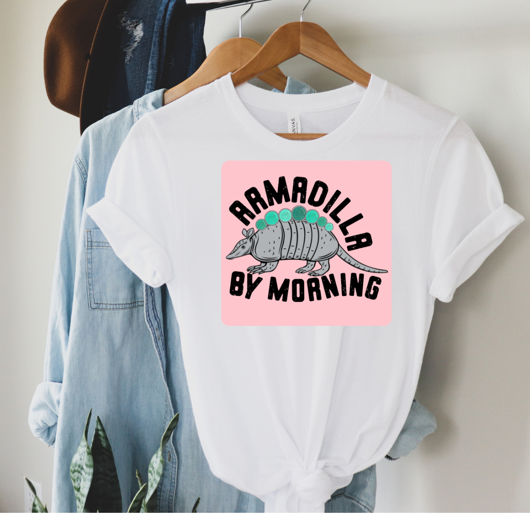 ARMADILLA BY MORNING TEE