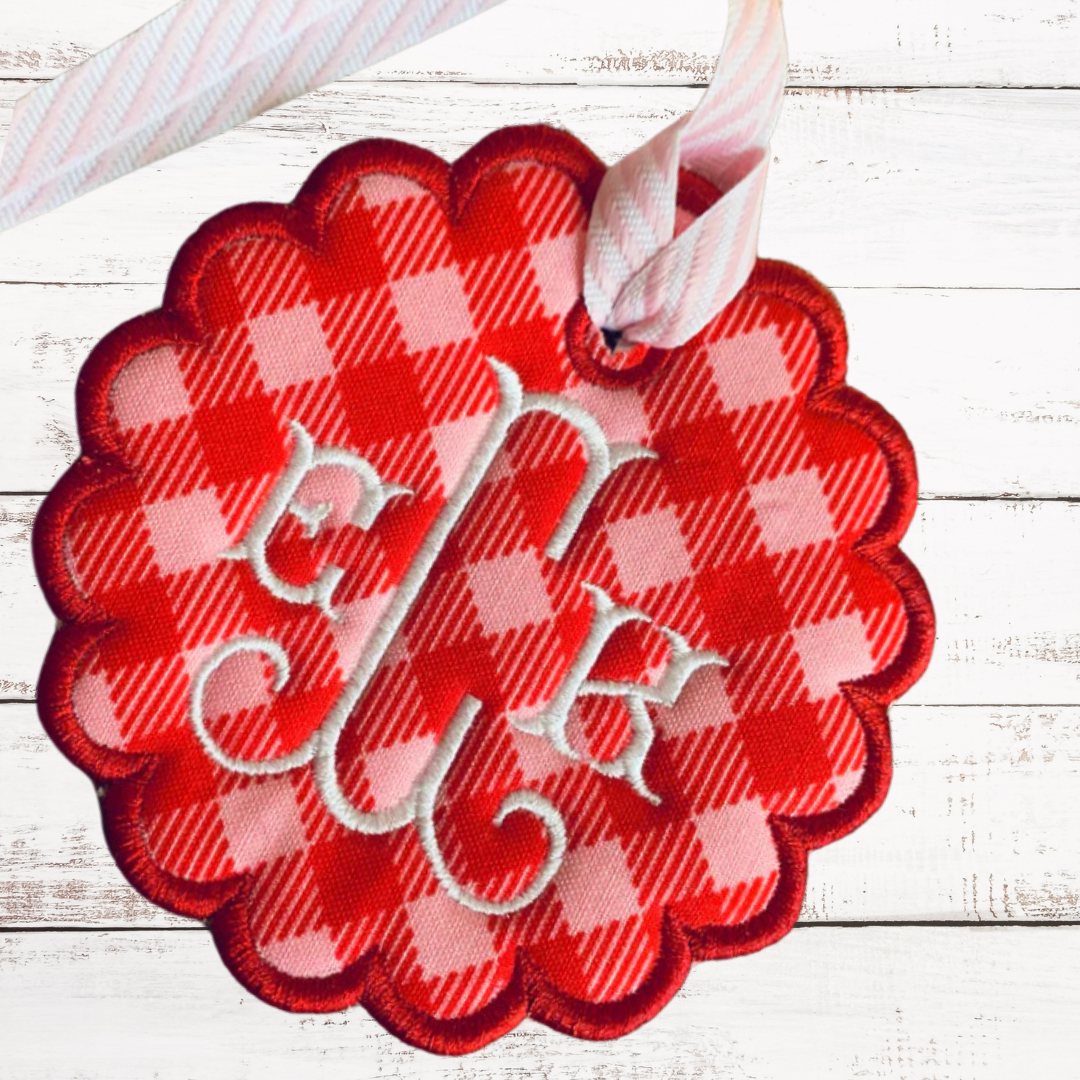 BAG TAG PINK AND RED GINGHAM SCALLOPED